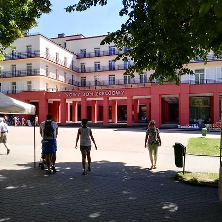 Kraszewskiego 35 *