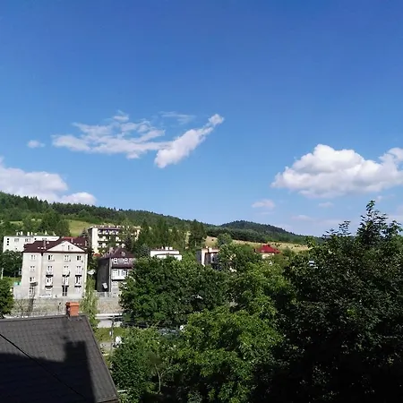 شقة Kraszewskiego 35
